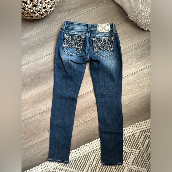 Jeans 👖 | Miss Me Signature Skinny Jeans - Size 27 (Amazing Like NEW Condition) - Picture 3 of 7